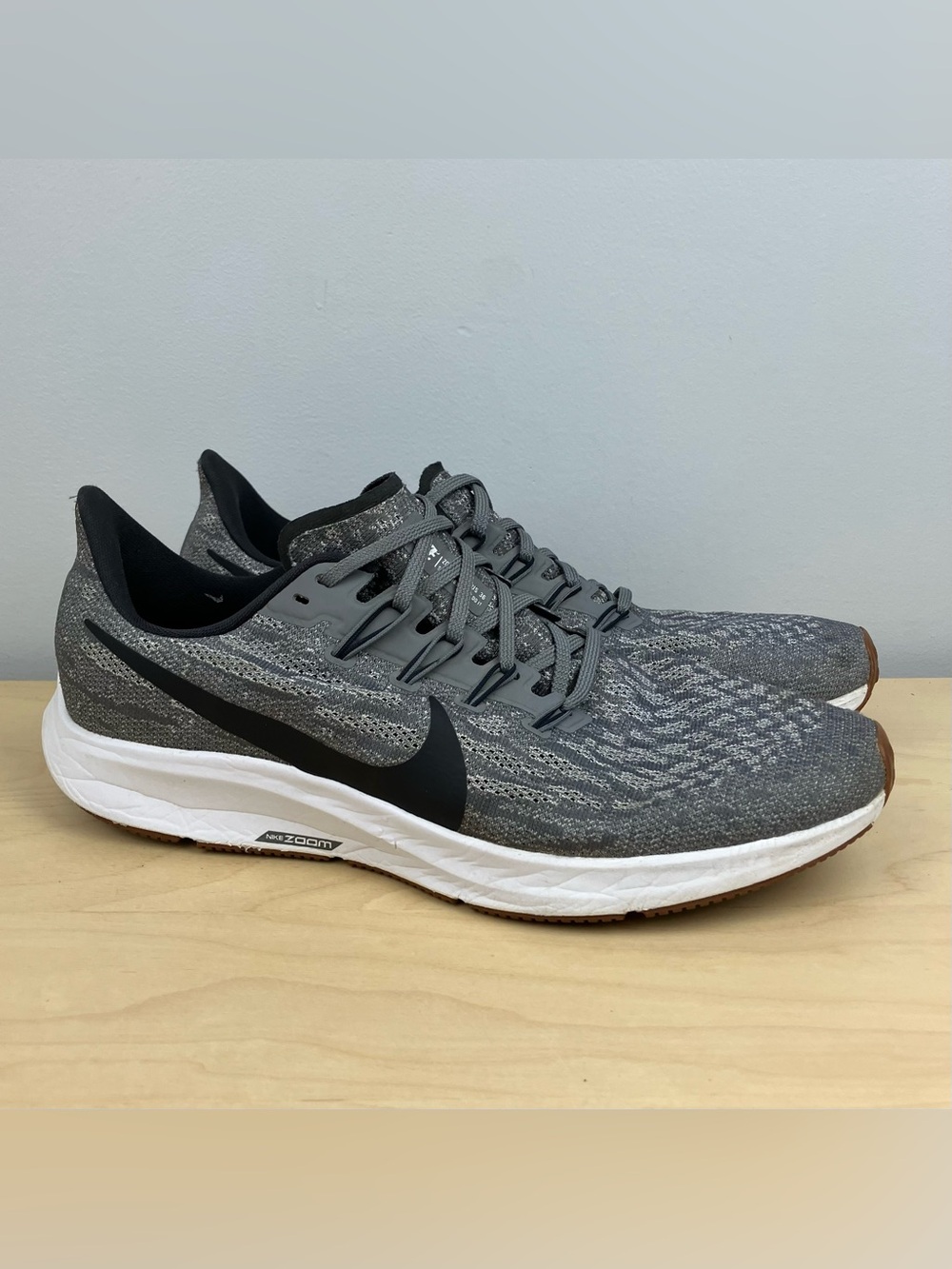 Nike Men’s Size 11.5 Zoom Pegasus 36 Gray Black Athletic Running Shoes